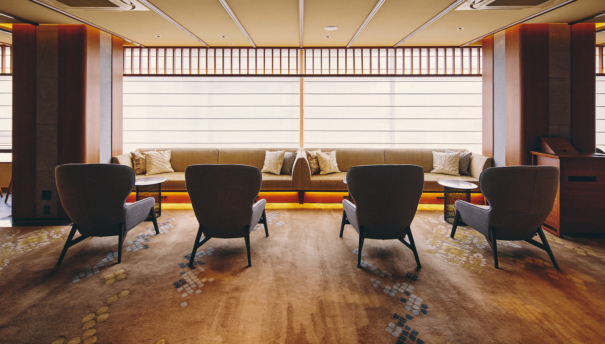 Premium Guest Lounge